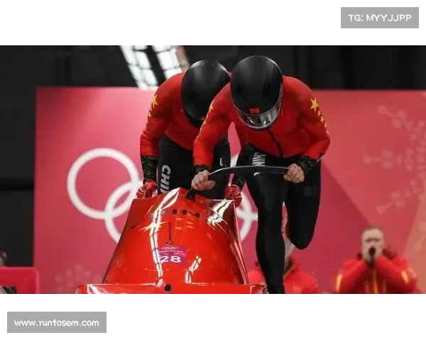 雪橇双人项目 每届几对运动员